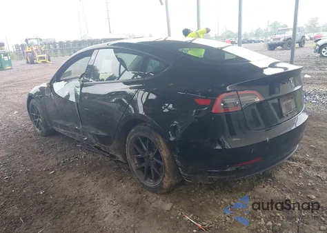 2023 Tesla Model 3 Rear-Wheel Drive z USA, uszkodzony, nr VIN 5YJ3E1EAXPF678417
